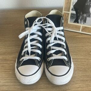 Converse all star chuck Taylor womens size 8 shoes black hightop sneakers